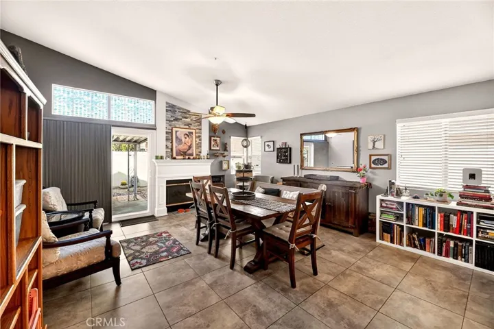 3688 Sydney, Hemet, California 92545