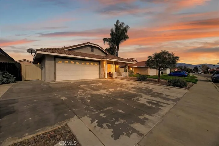 3688 Sydney, Hemet, California 92545