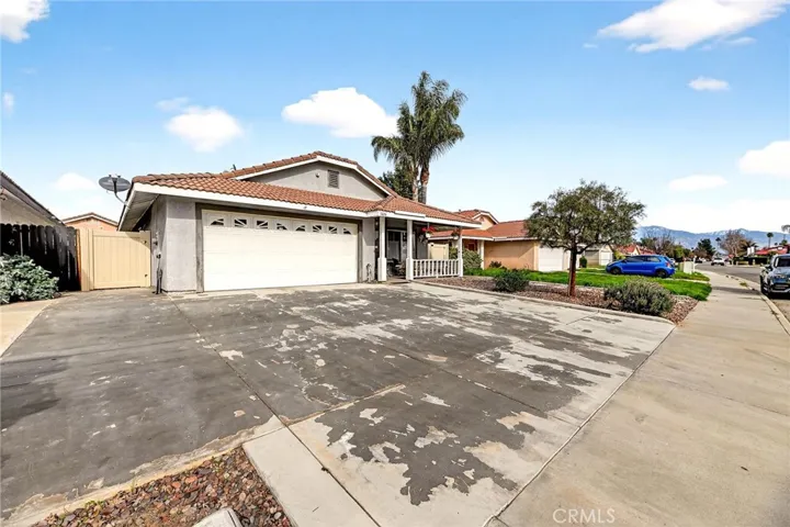 3688 Sydney, Hemet, California 92545