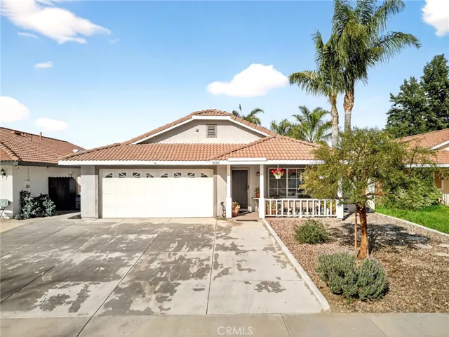 3688 Sydney, Hemet, California 92545