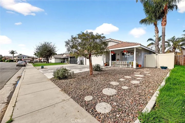 3688 Sydney, Hemet, California 92545