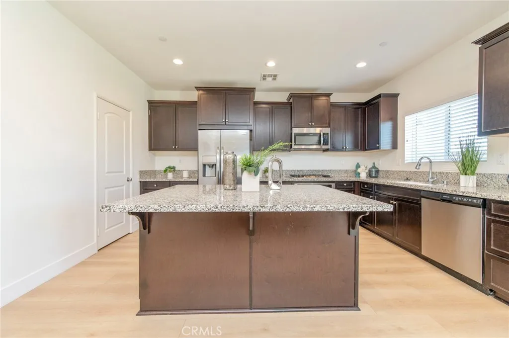 3198 S Newton, Ontario, California 91761 home-pic-14
