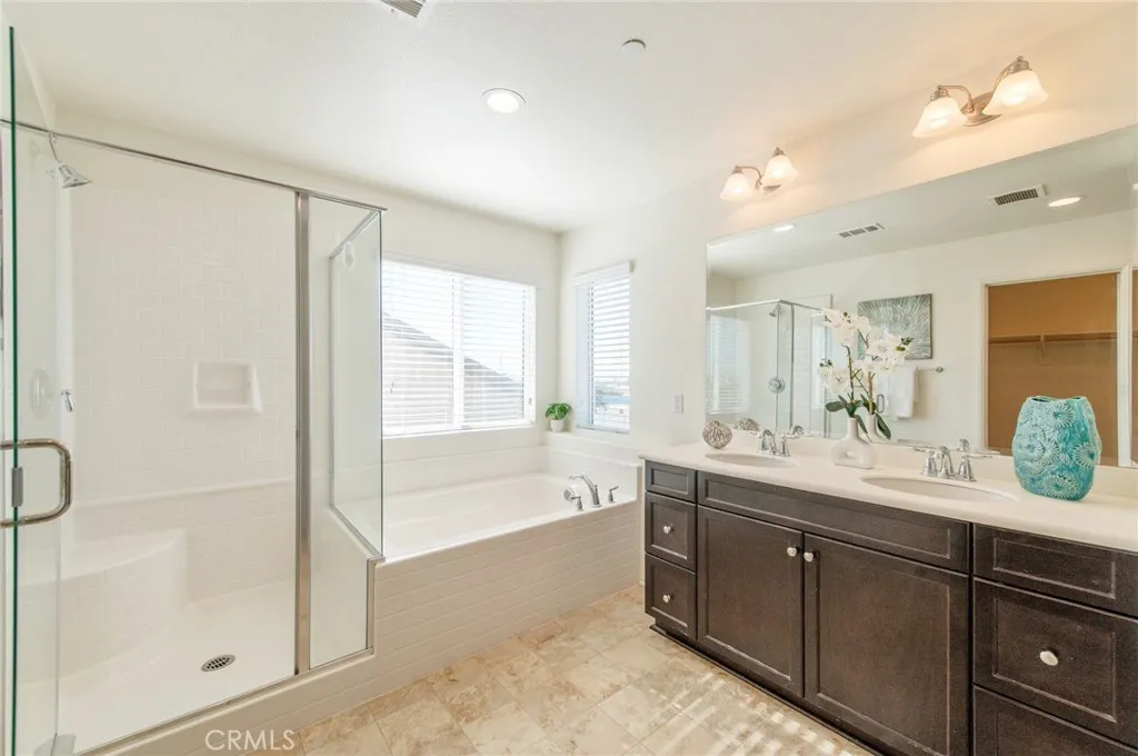 3198 S Newton, Ontario, California 91761 home-pic-25