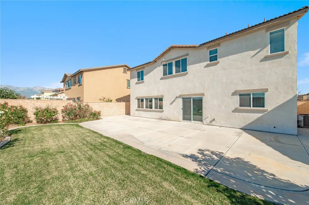 3198 S Newton, Ontario, California 91761 home-pic-5