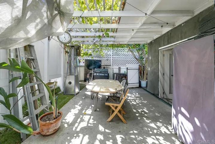 Covered Patio off Family Room