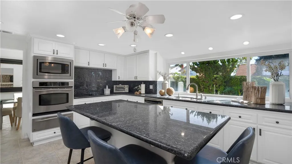 7 Nantucket, Irvine, California 92620 home-pic-14