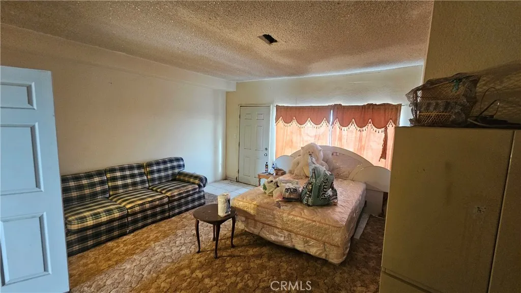 56727 Cone Boulevard, Landers, California 92285 home-pic-12