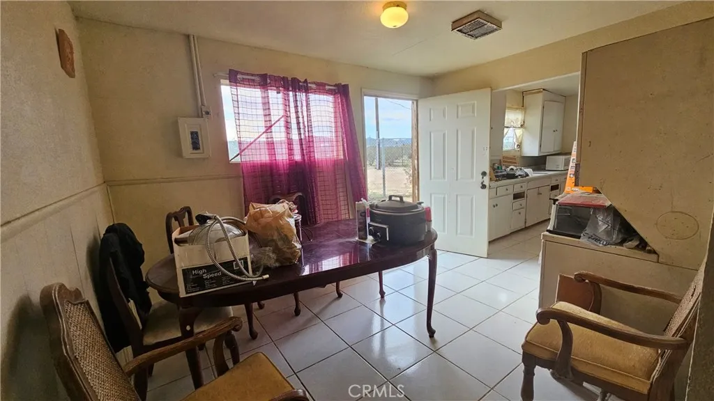 56727 Cone Boulevard, Landers, California 92285 home-pic-26