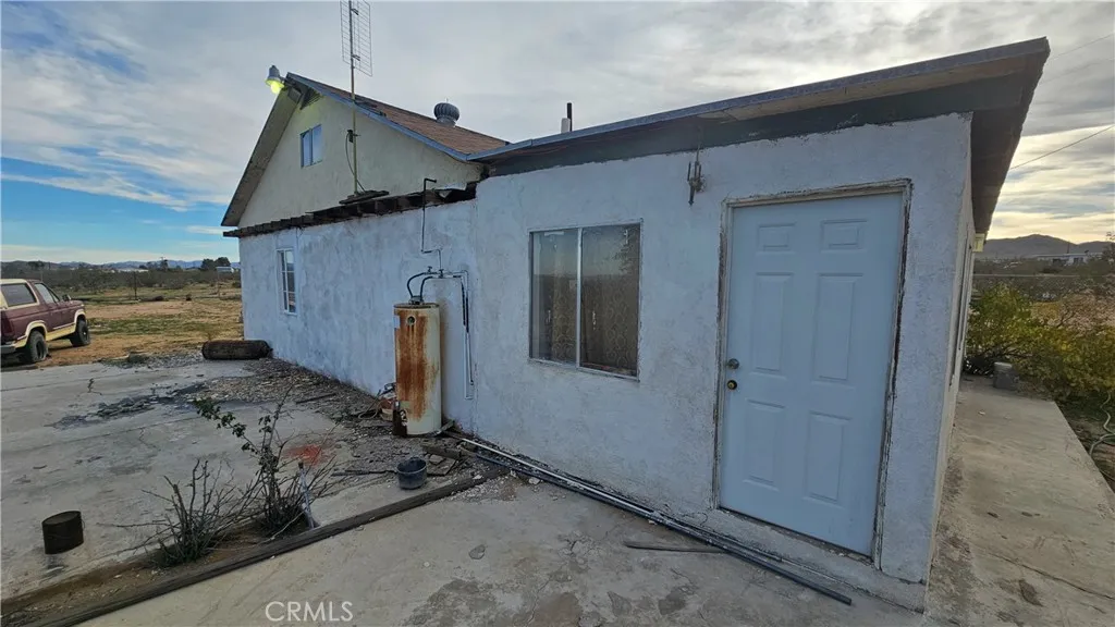 56727 Cone Boulevard, Landers, California 92285 home-pic-42