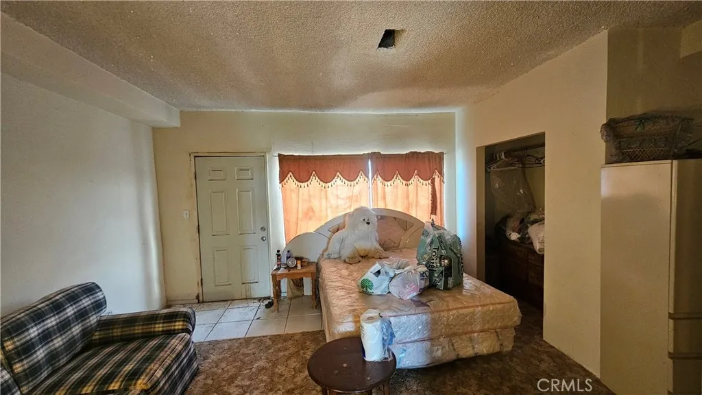 56727 Cone Boulevard, Landers, California 92285 home-pic-10