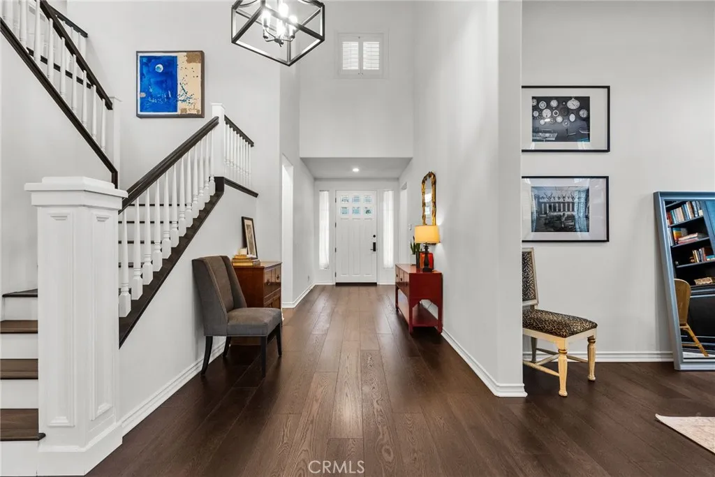 7417 Darnoch Way, West Hills, California 91307 home-pic-4