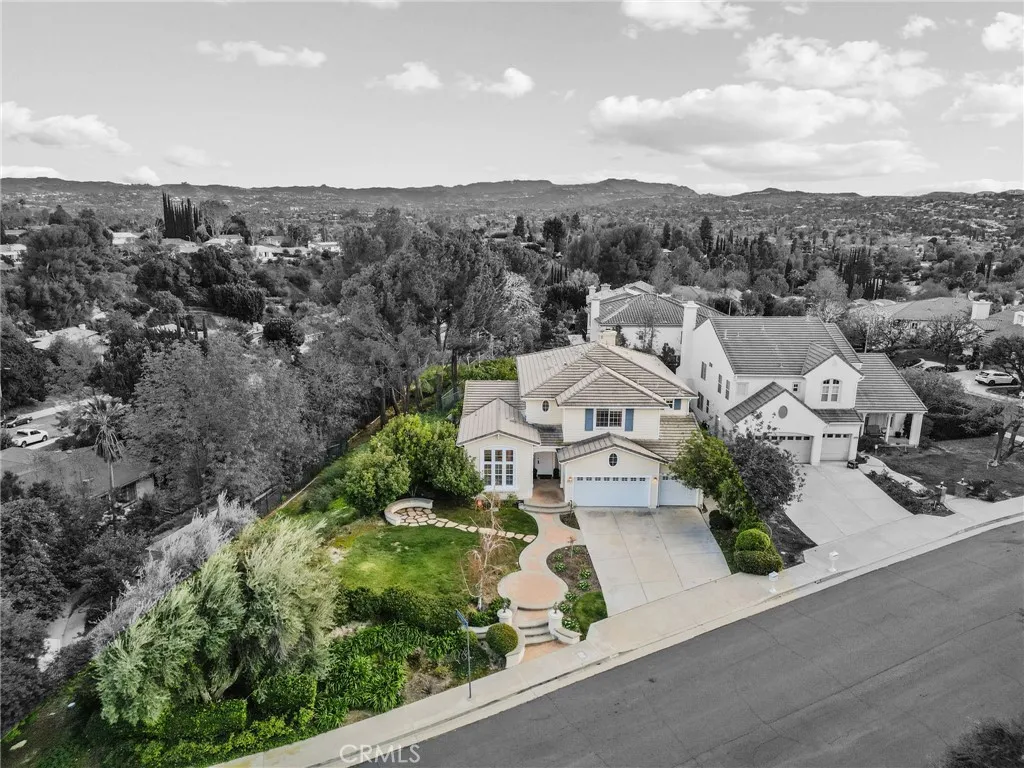 7417 Darnoch Way, West Hills, California 91307 home-pic-48
