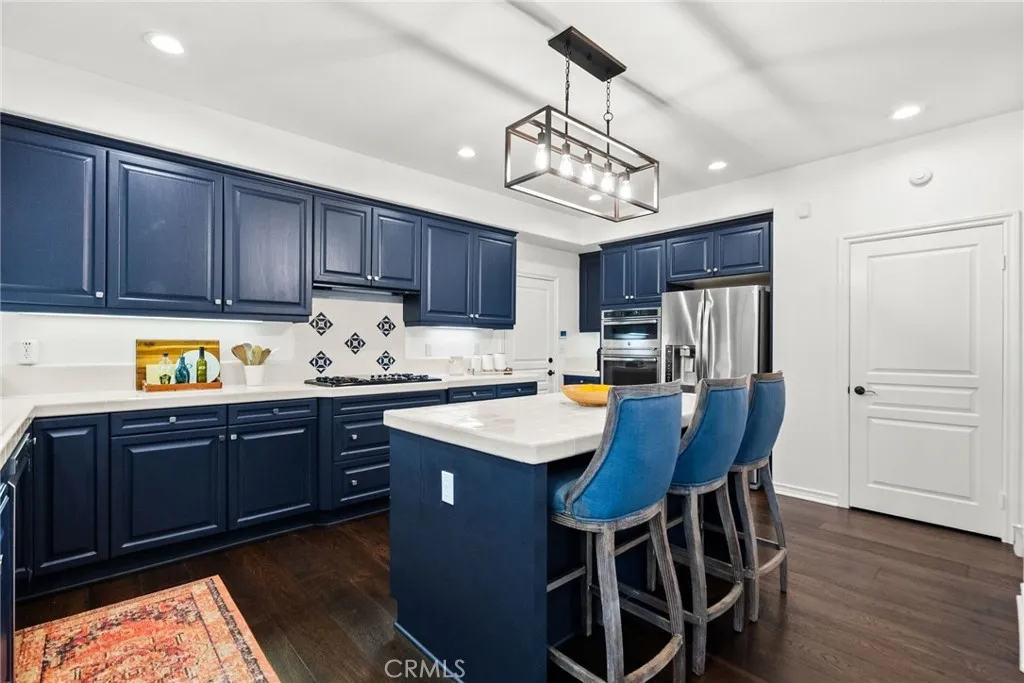 7417 Darnoch Way, West Hills, California 91307 home-pic-18