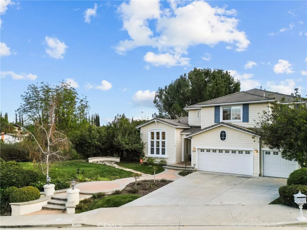 7417 Darnoch Way, West Hills, California 91307 home-pic-49