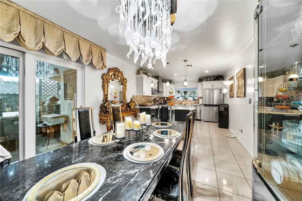 1747 N Avenue 46, Los Angeles, California 90041 home-pic-36
