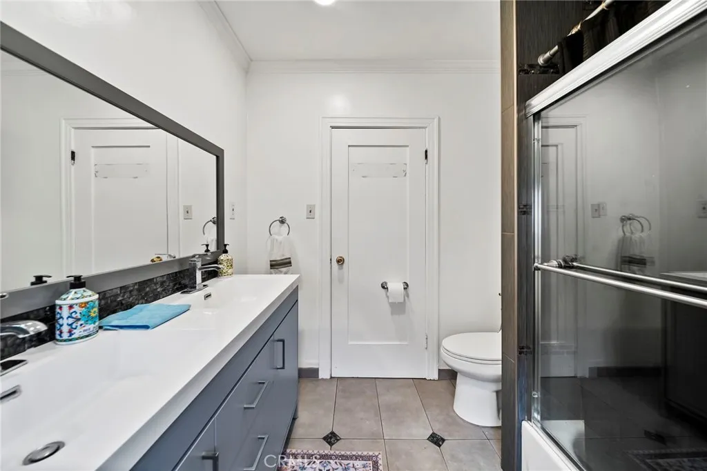 1747 N Avenue 46, Los Angeles, California 90041 home-pic-24