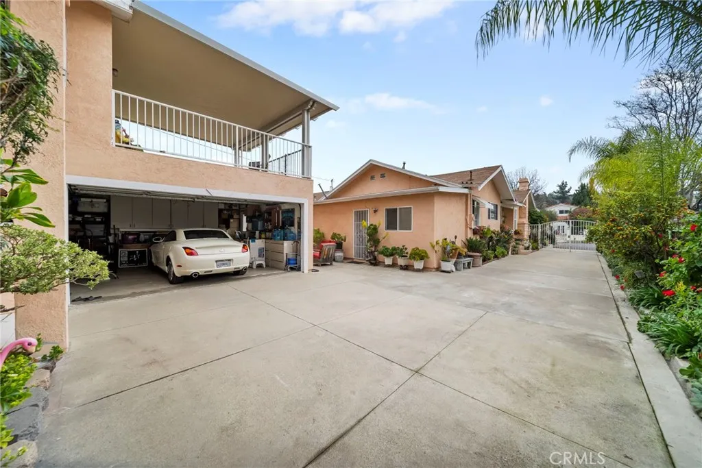 1747 N Avenue 46, Los Angeles, California 90041 home-pic-16