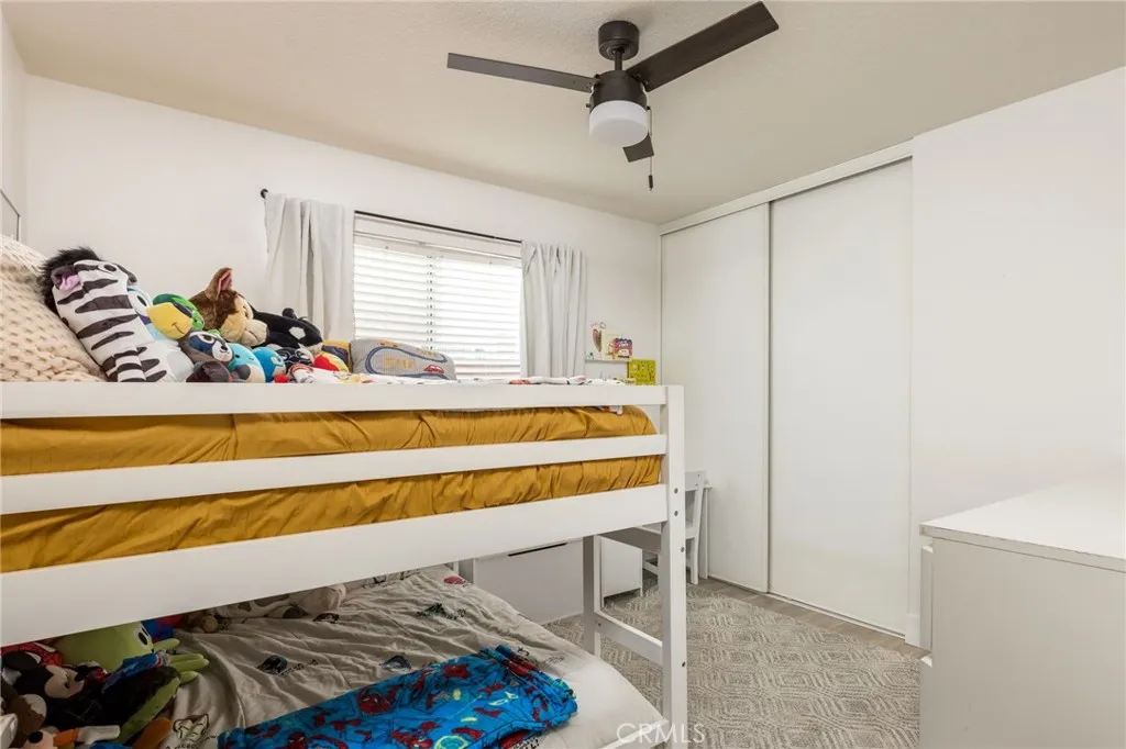 30232 Via Palermo, Menifee, California 92584 home-pic-16