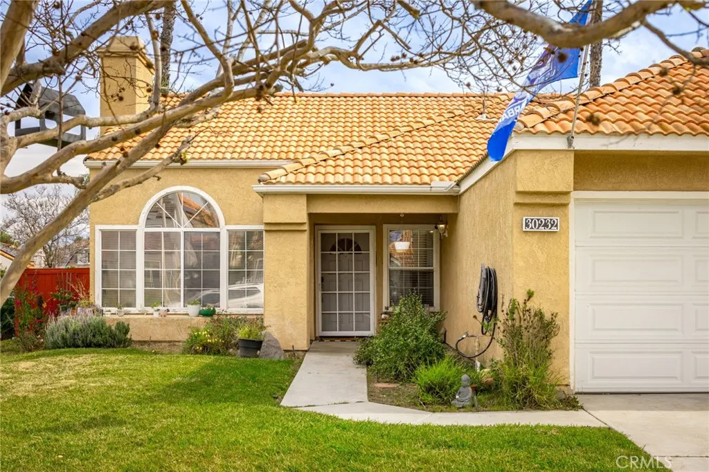 30232 Via Palermo, Menifee, California 92584 home-pic-3