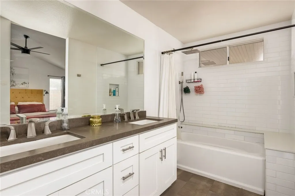 30232 Via Palermo, Menifee, California 92584 home-pic-15