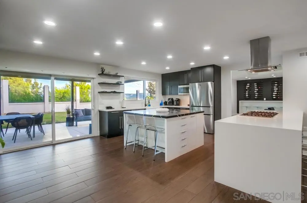 13297 Portofino Drive, Del Mar, California 92014 home-pic-16