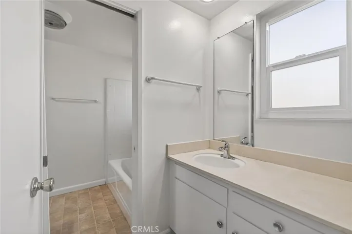 Half bath with entrance to full bath
