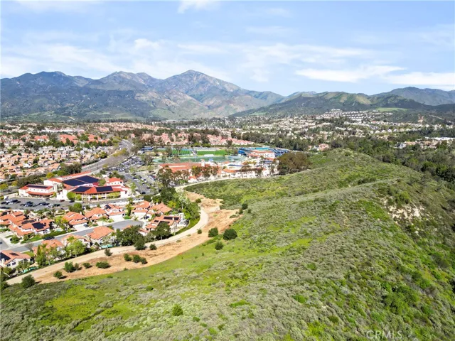 16 San Carlos, Rancho Santa Margarita, California 92688