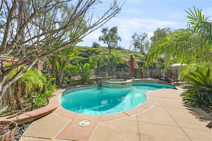 16 San Carlos, Rancho Santa Margarita, California 92688