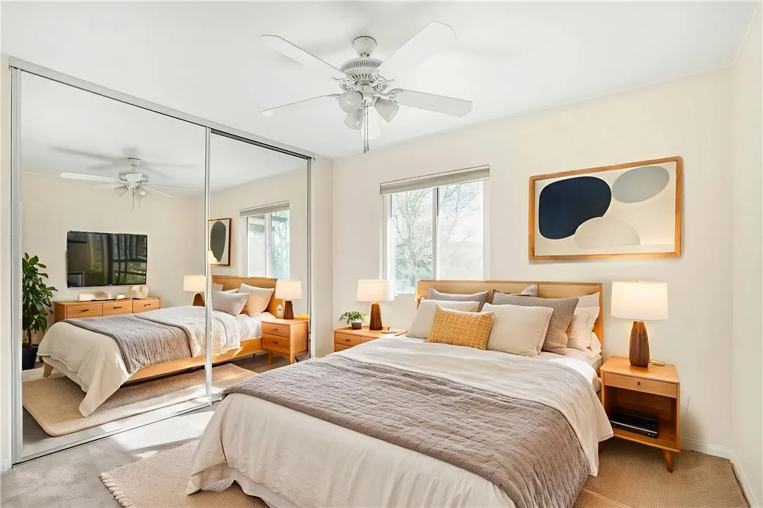 660 S Glassell 36, Orange, California 92866 home-pic-3
