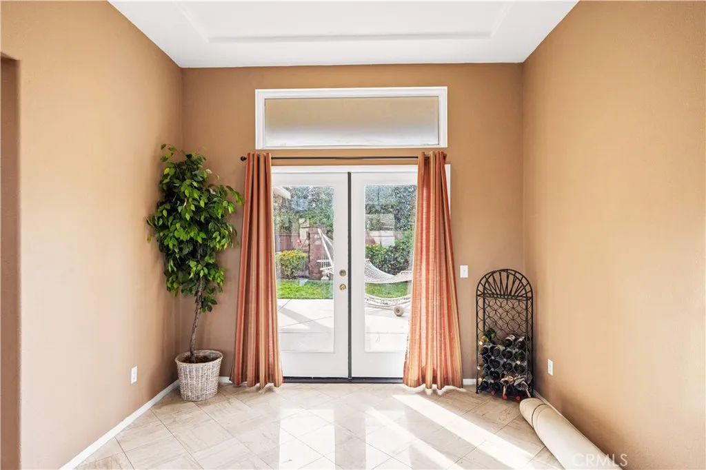 1441 Aster Pl, Beaumont, California 92223 home-pic-10