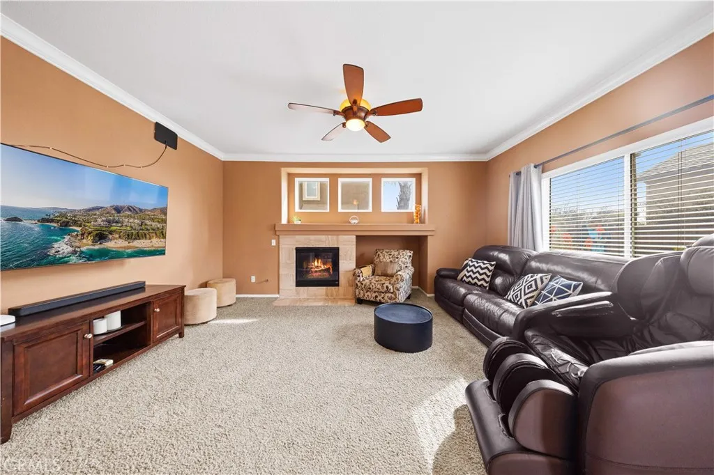 1441 Aster Pl, Beaumont, California 92223 home-pic-17