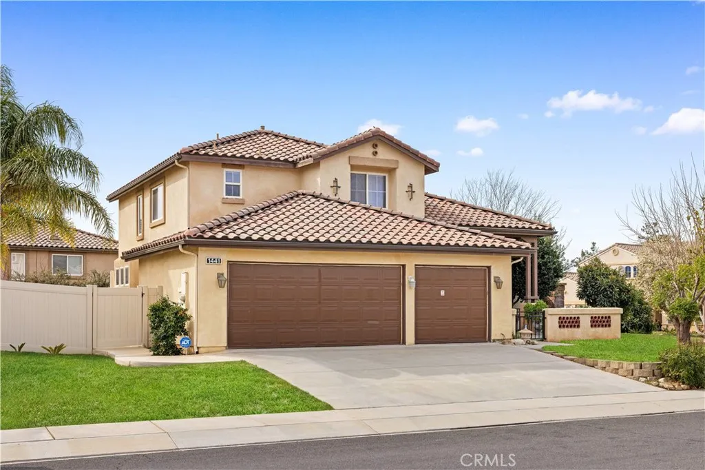 1441 Aster Pl, Beaumont, California 92223 home-pic-1