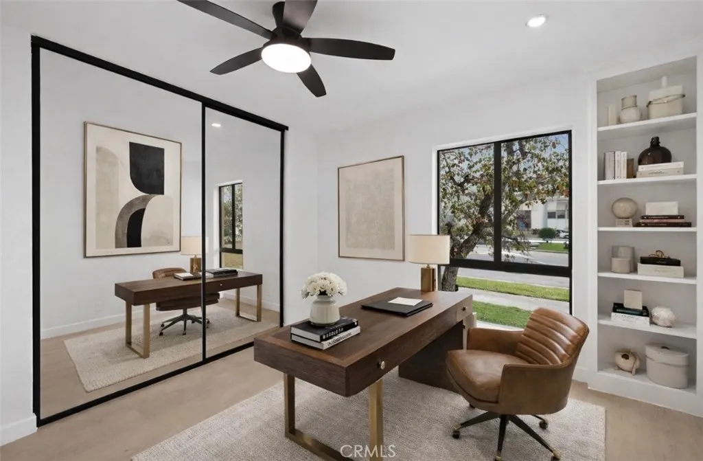 5009 Woodman Avenue 113, Sherman Oaks, California 91423 home-pic-14