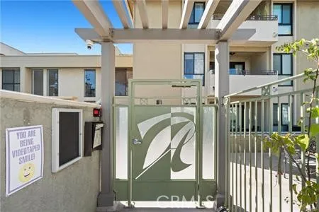 5009 Woodman Avenue 113, Sherman Oaks, California 91423 home-pic-32