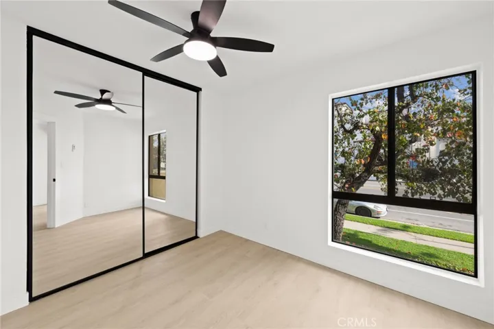 Room next to balcony