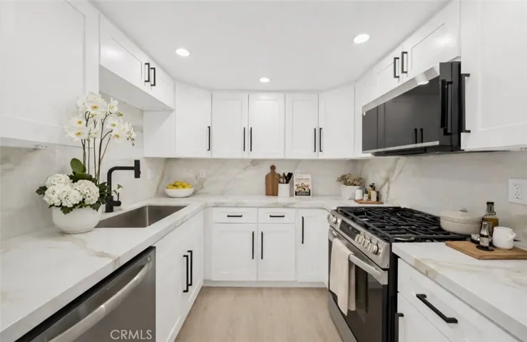 Fully upgraded Kitchen