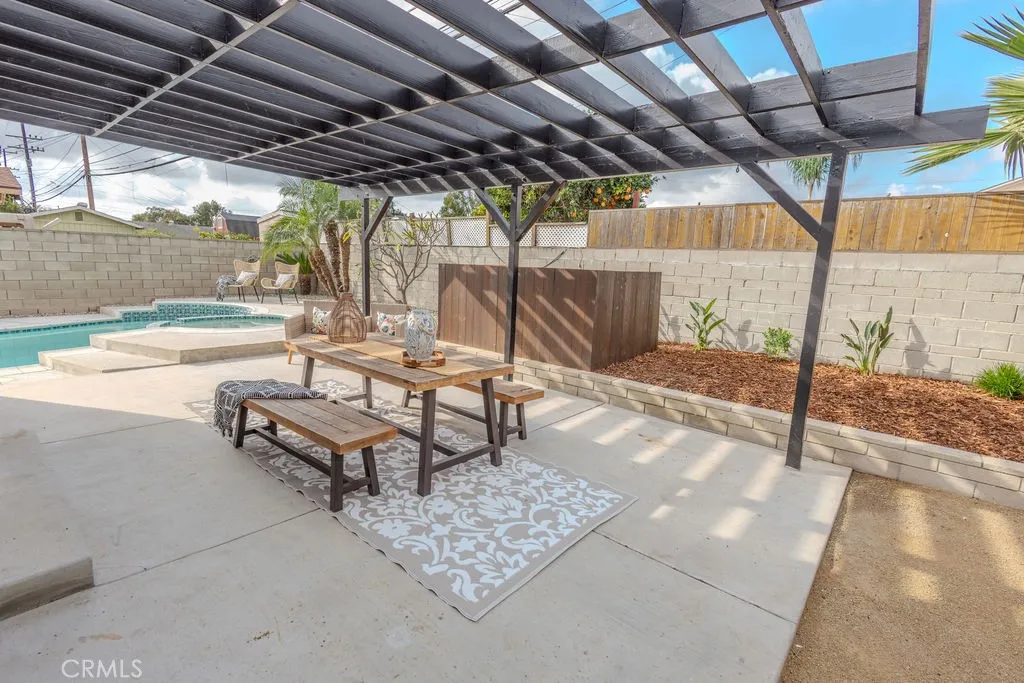 13525 Alburtis, Norwalk, California 90650 home-pic-21