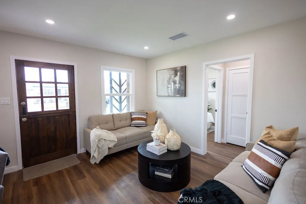 13525 Alburtis, Norwalk, California 90650 home-pic-5