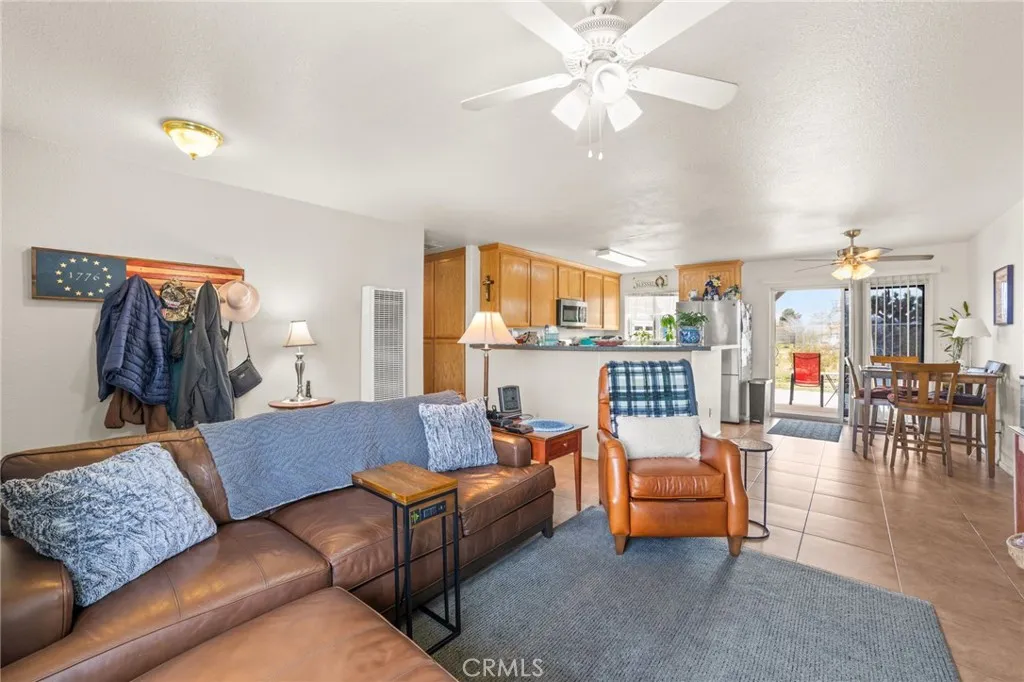 58375 Del Mar St, Yucca Valley, California 92284 home-pic-8