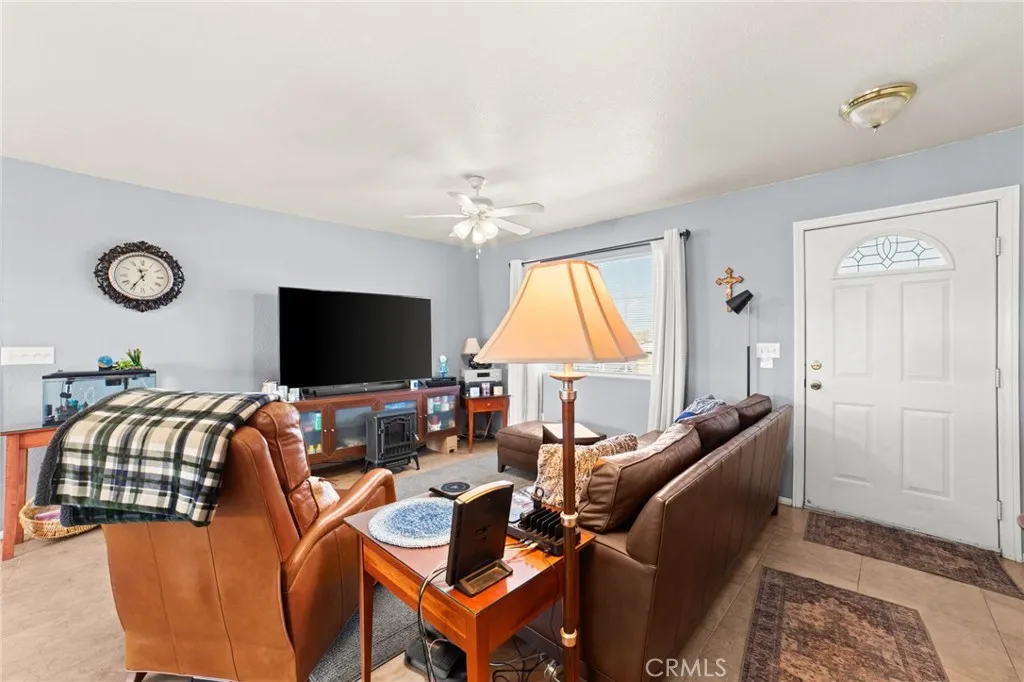 58375 Del Mar St, Yucca Valley, California 92284 home-pic-35
