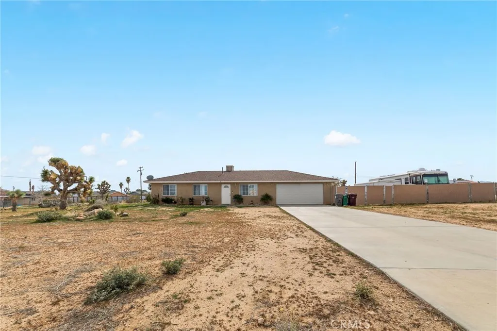 58375 Del Mar St, Yucca Valley, California 92284 home-pic-4