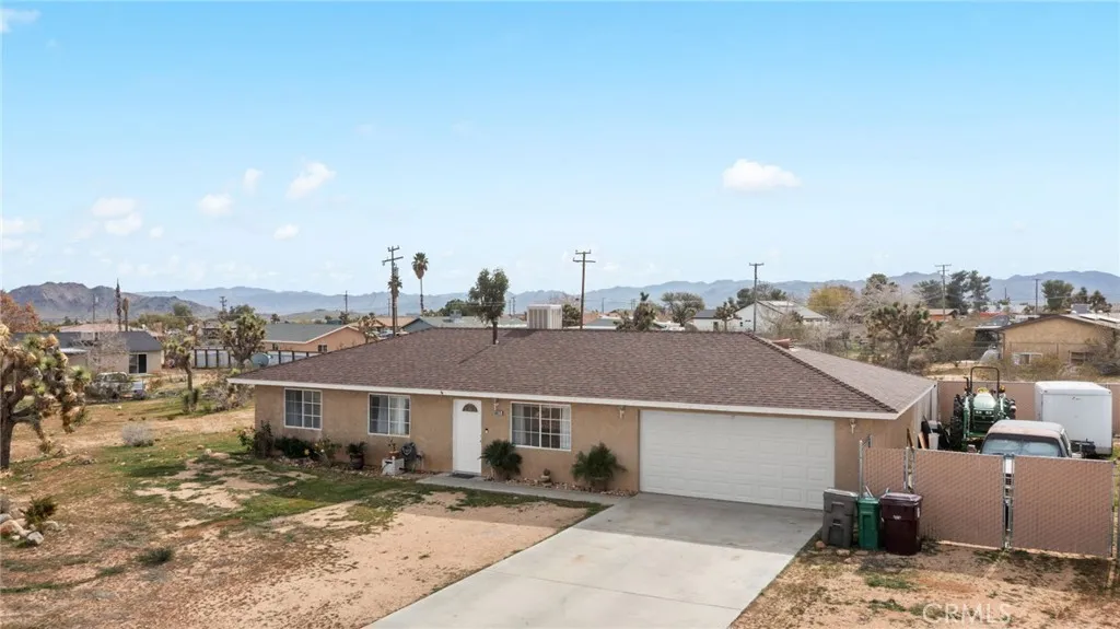58375 Del Mar St, Yucca Valley, California 92284 home-pic-26