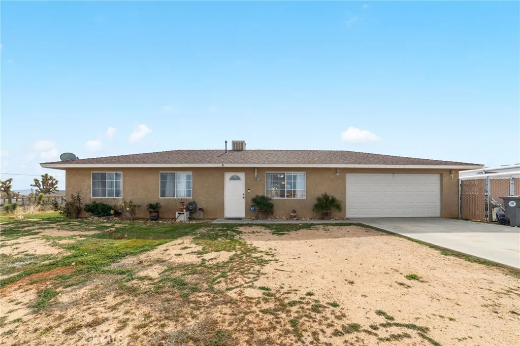58375 Del Mar St, Yucca Valley, California 92284 home-pic-1