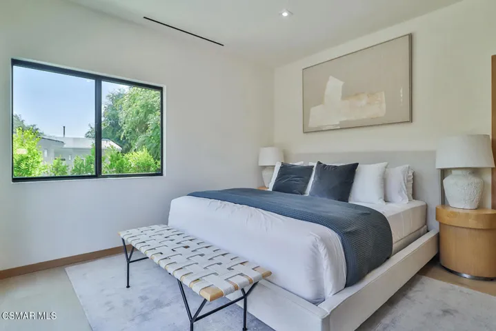 hPrimary Bedroom Ensuite2