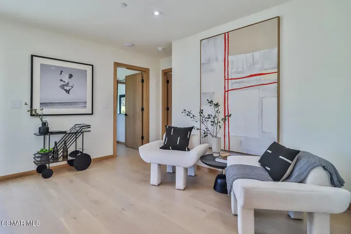 bLiving Dining and Kitchen13