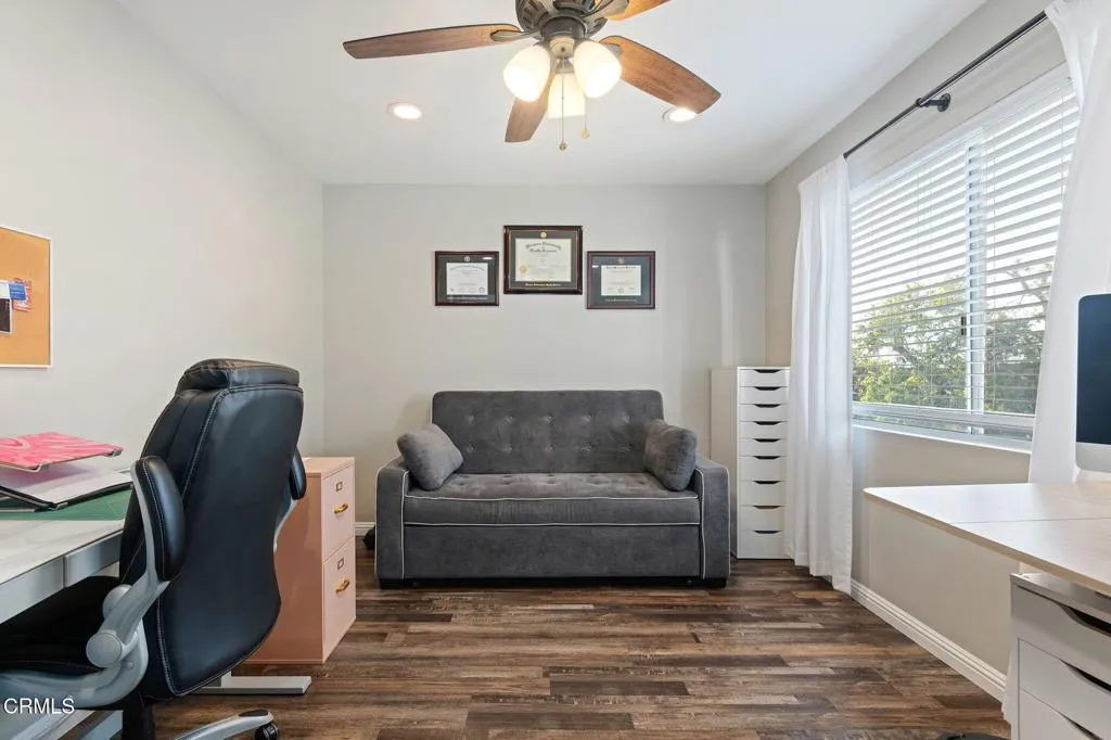 3175 Kelp Lane, Oxnard, California 93035 home-pic-11