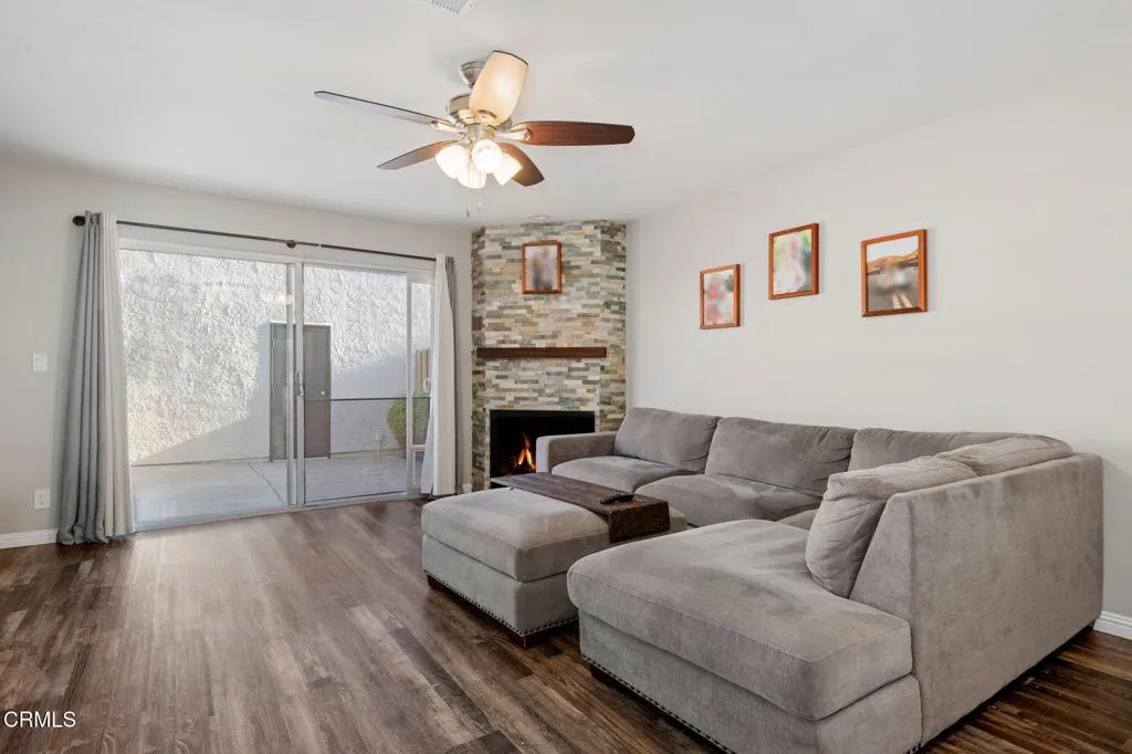 3175 Kelp Lane, Oxnard, California 93035 home-pic-4