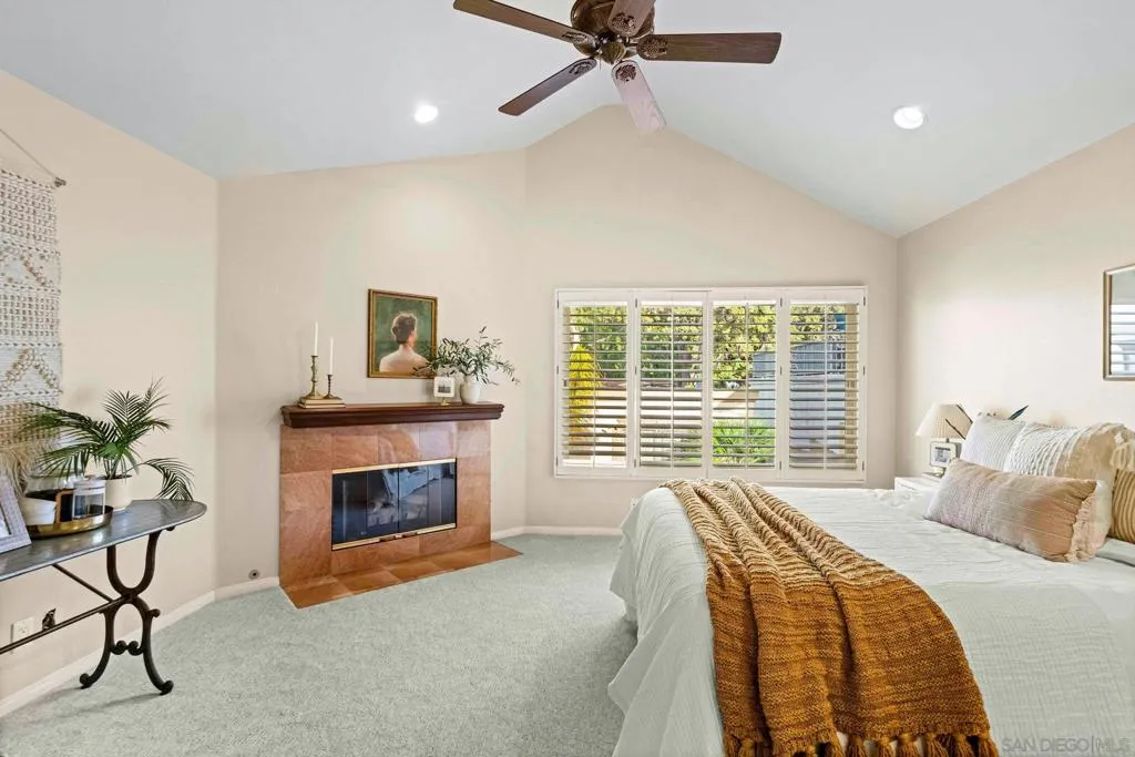 7455 Draper Ave 2, La Jolla, California 92037 home-pic-20