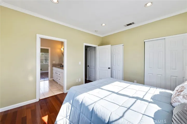 BACK HOUSE BED#4
SECOND FLOOR