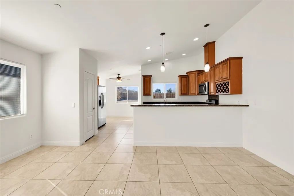 6748 El Sol, 29 Palms, California 92277 home-pic-8